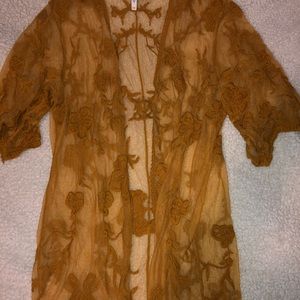 Maurices LIMITED EDITION lace kimono